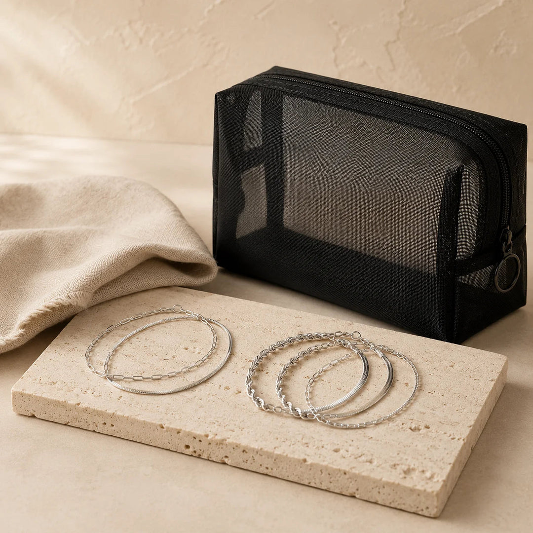 A Complete Gift Set – Toiletry Bag with Matching Silver-Colored Jewelry 1
