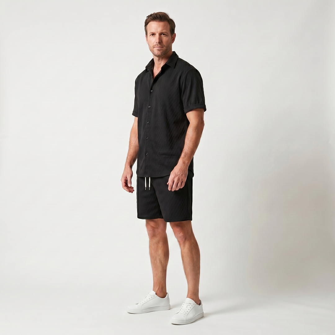 Casual Textured Knit Cruise Set with Drawstring Shorts for Men