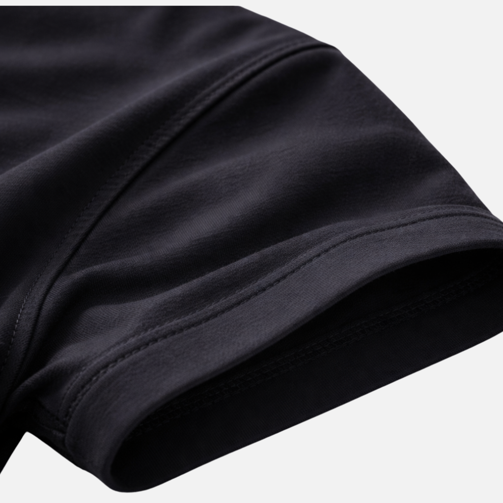 Classic Style T-Shirt with Round Neckline for Men