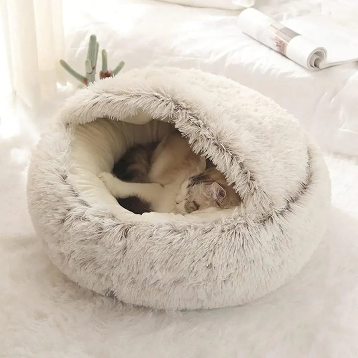 Cozy Pet Bed for Winter – Cuddle Cave Design with Warming Filling 11