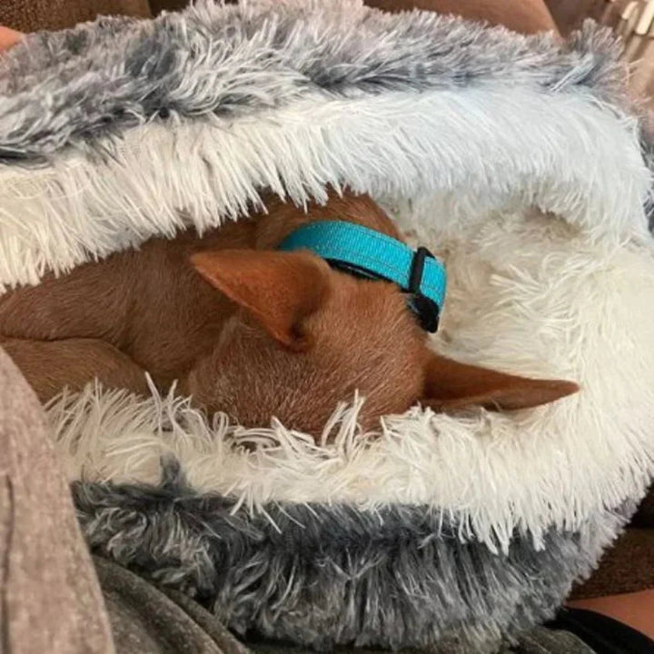 Cozy Pet Bed for Winter – Cuddle Cave Design with Warming Filling 5