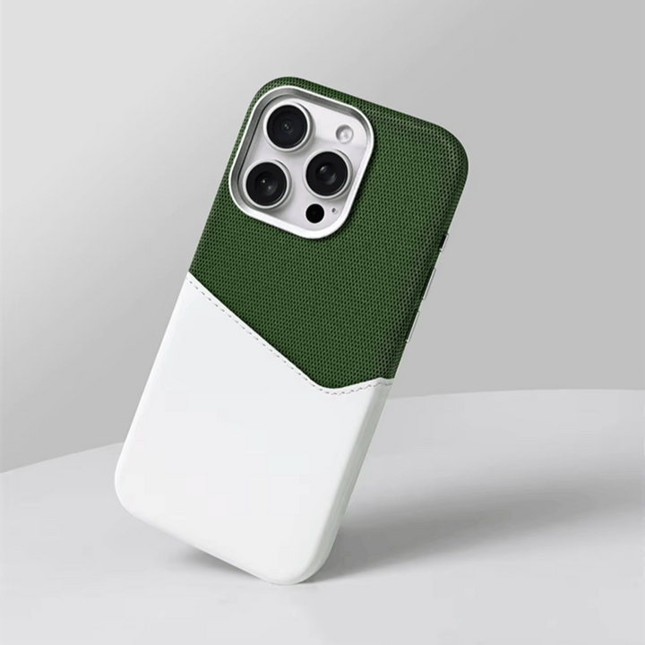 Elegant iPhone Case – Genuine Leather & MagSafe-Compatible Design 9