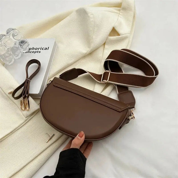 Fashionable Ladies Shoulder Bag – Compact Elegant and Perfect for Every Special Occasion 5