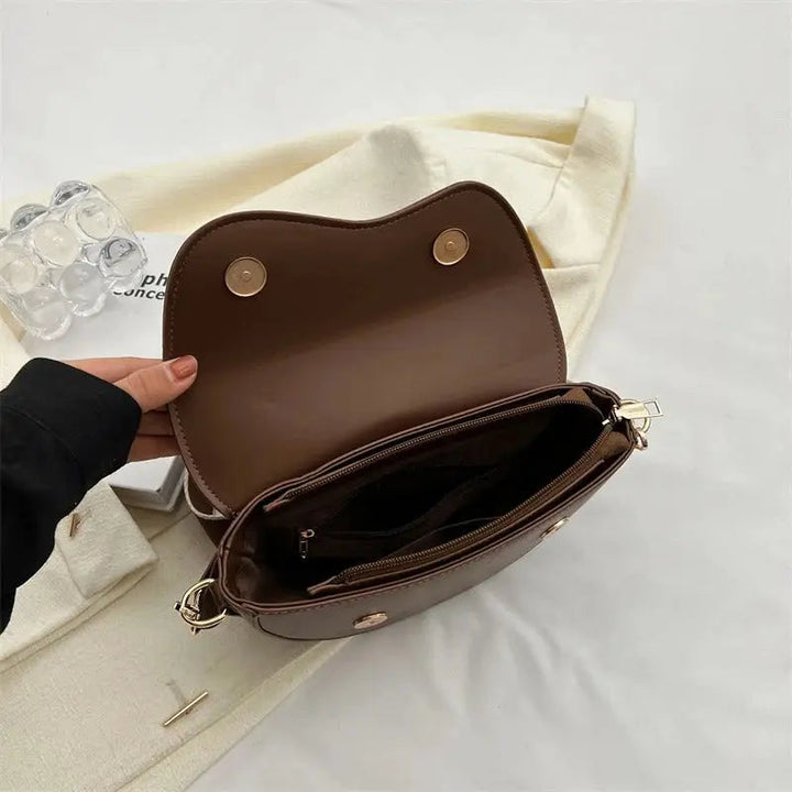 Fashionable Ladies Shoulder Bag – Compact Elegant and Perfect for Every Special Occasion 8