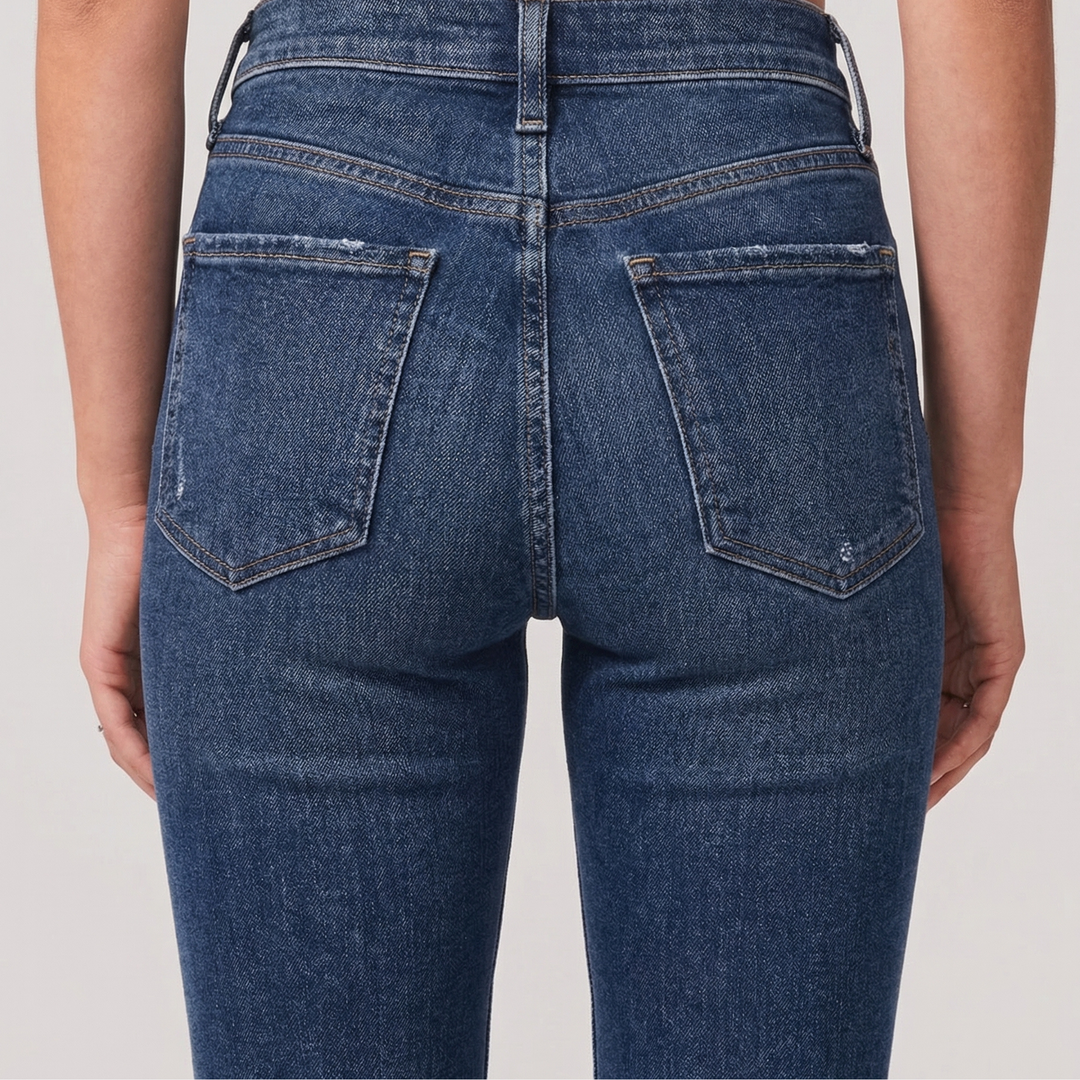 High-Waisted Flared Denim Jeans with Everyday Comfort for Women