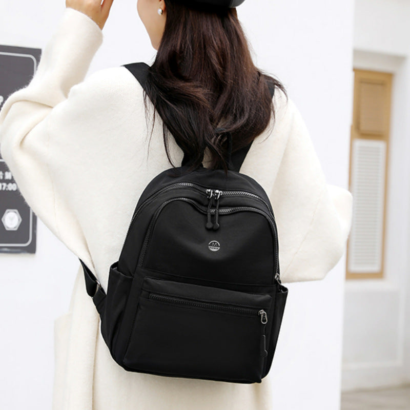 Light Backpack for Everyday Life – Comfortable and Practical 2