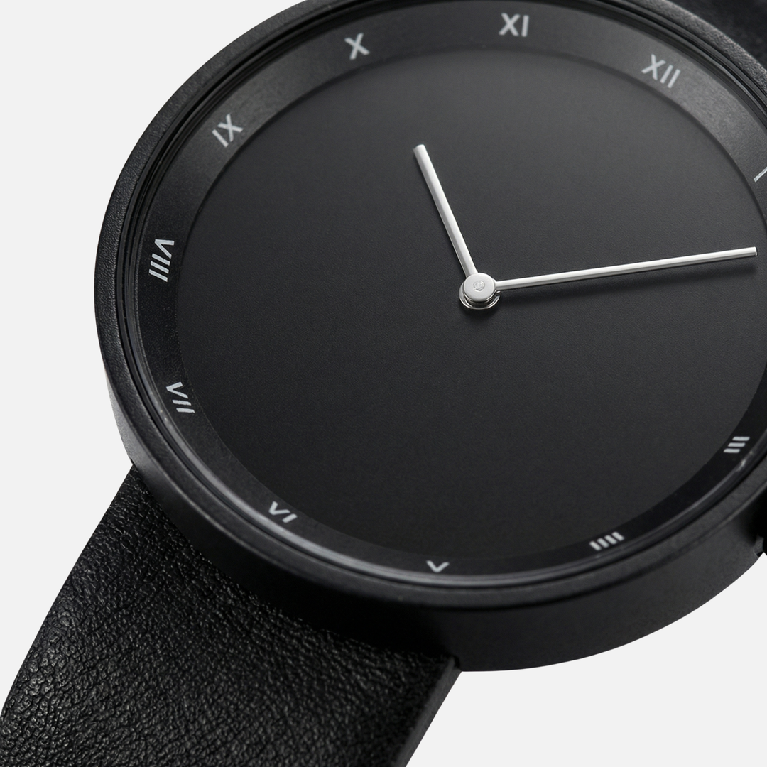 Lightweight Metal Quartz Watch with Mineral Glass for Men