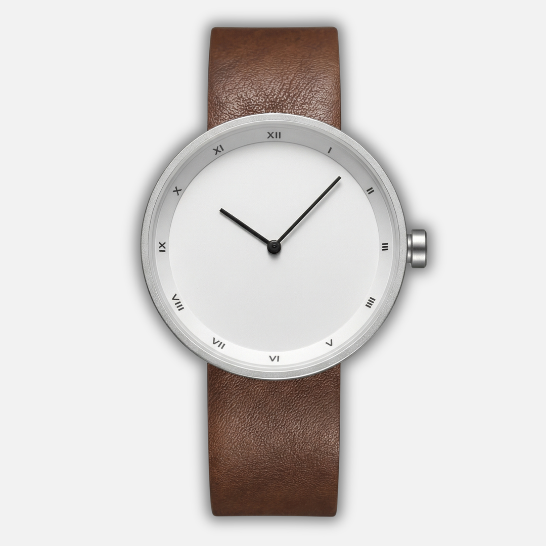 Lightweight Metal Quartz Watch with Mineral Glass for Men