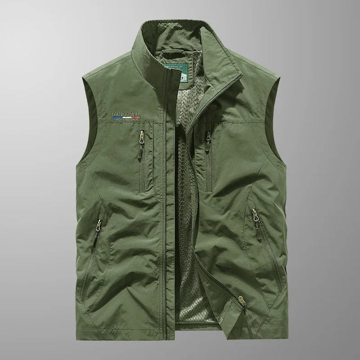 Mens_Cargo_Vest_Breathable_and_Ultra_Functional_5
