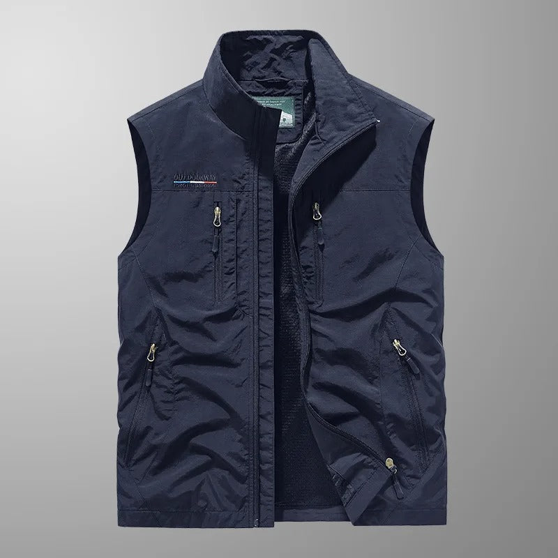 Mens_Cargo_Vest_Breathable_and_Ultra_Functional_6