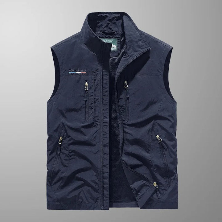 Mens_Cargo_Vest_Breathable_and_Ultra_Functional_6