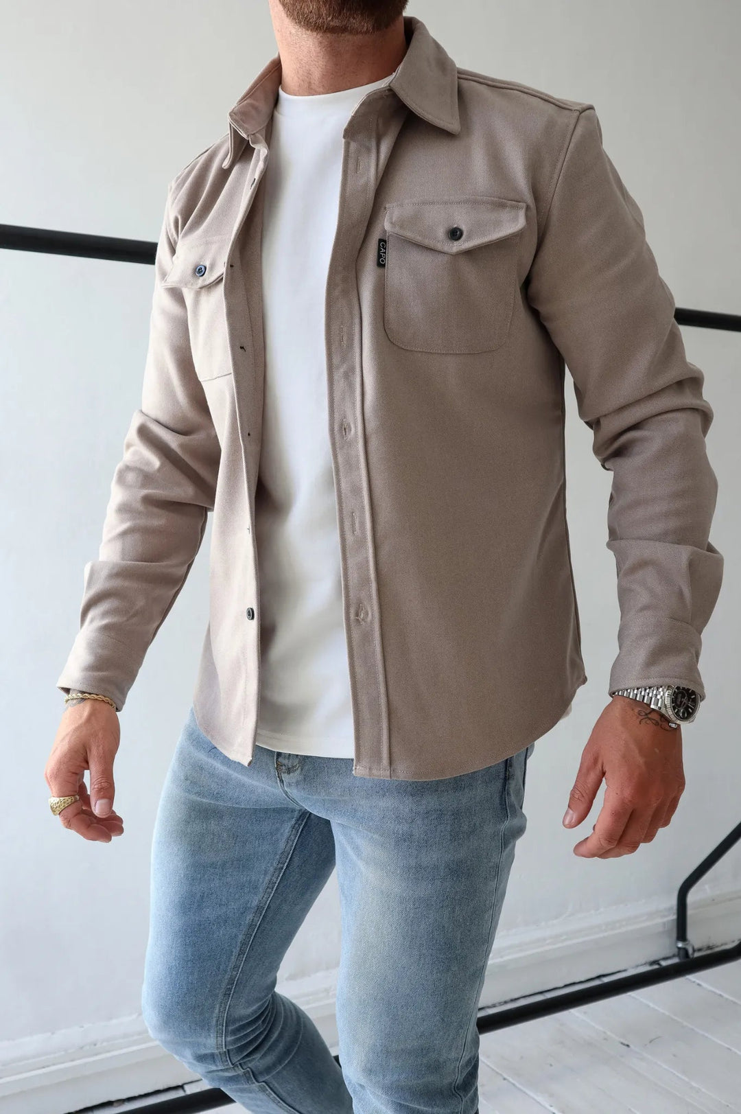 Mens_Casual_Shirt_Jacket_Adaptable_and_Comfortable_3