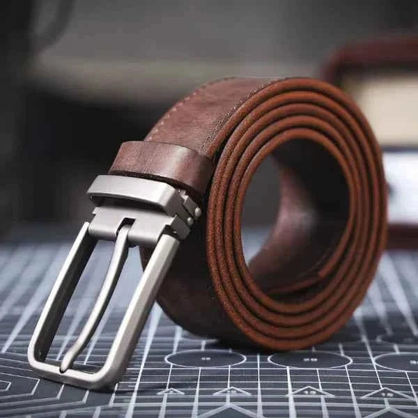 Men's Classic Leather Belt – With a Modern Buckle for Diverse Combinations and Various Occasions 2