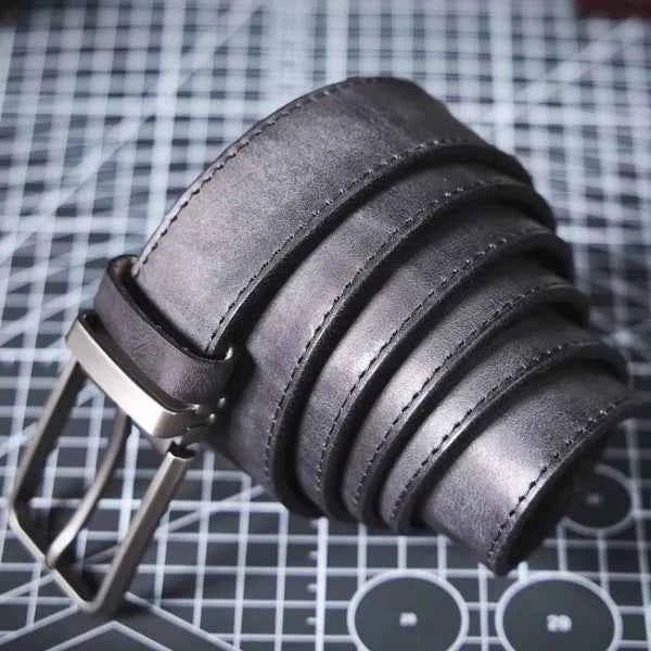 Men's Classic Leather Belt – With a Modern Buckle for Diverse Combinations and Various Occasions 7