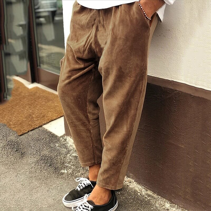 Mens_Corduroy_Trousers_Comfortable_for_All_Year_Wear_1