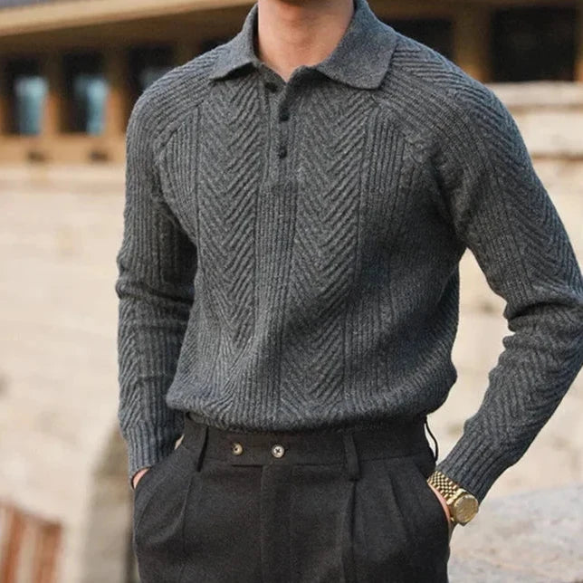 Mens_Elegant_Knitted_Polo_Shirt_Short_Sleeve_with_Structured_Look_10