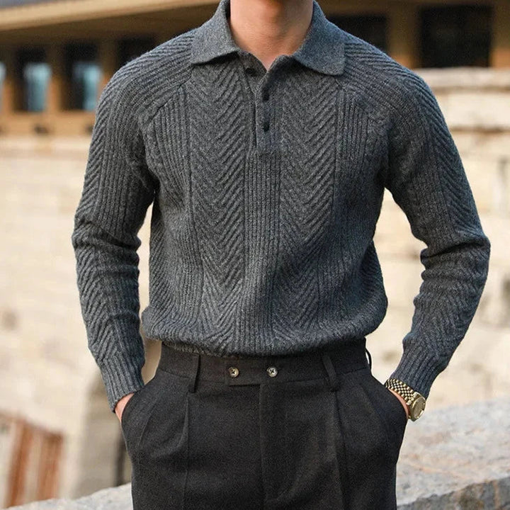 Mens_Elegant_Knitted_Polo_Shirt_Short_Sleeve_with_Structured_Look_11
