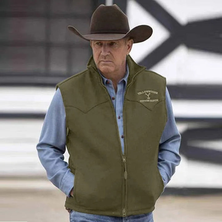 Mens_Layering_Vest_Warm_and_Practical_2