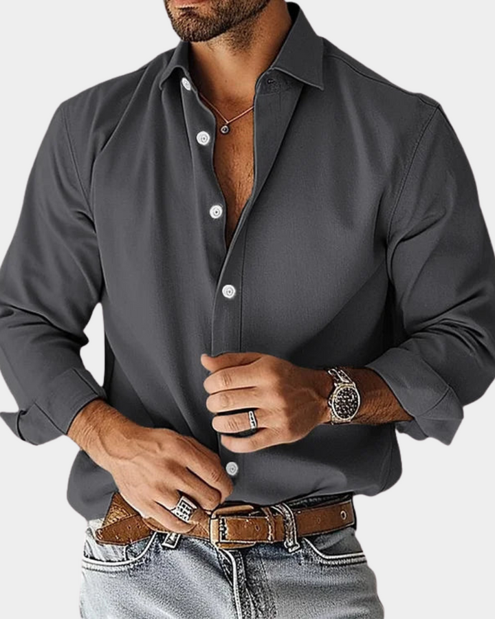 Men_s_Long_Sleeve_Shirt_Classic_Collar_and_Comfortable_Fit_2