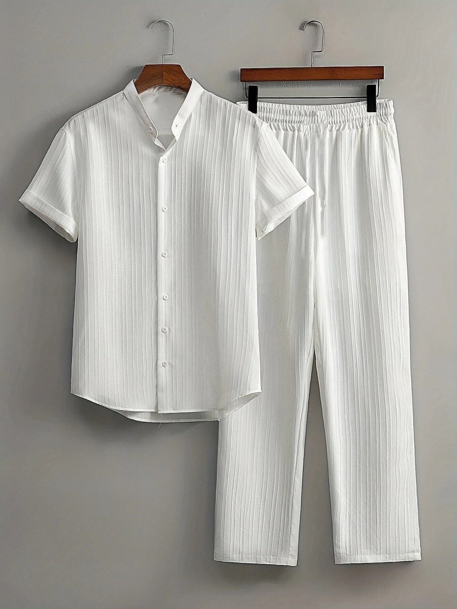 Mens_Modern_Summer_Two_Piece_Set_Short_Sleeve_Top_with_Relaxed_Fit_2