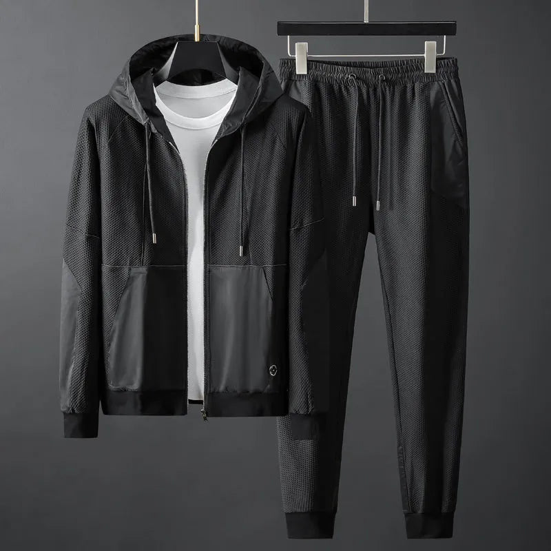 Mens_Tracksuit_Set_Comfortable_and_Adaptable_with_Hood_2