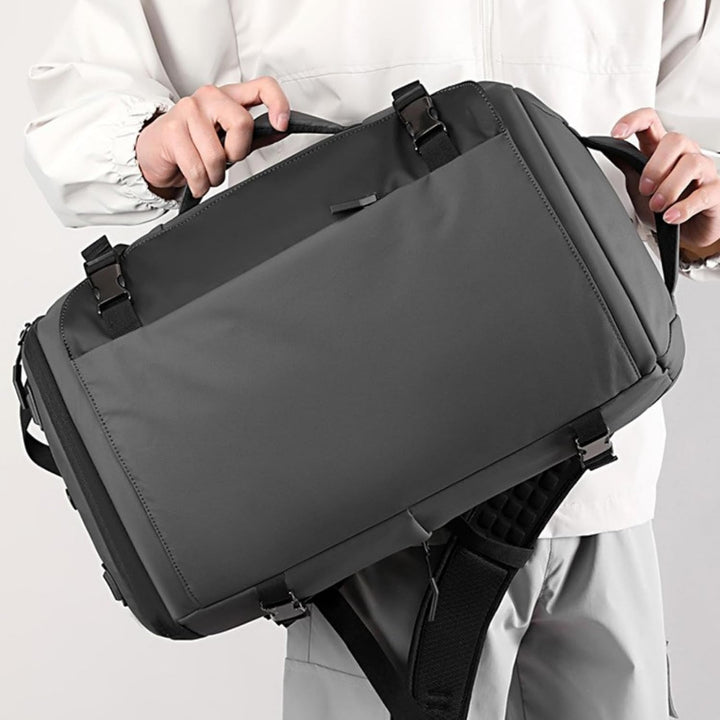 Men's Waterproof Backpack – 38.1 cm Laptop Compartment with Side Opening and USB-C 11