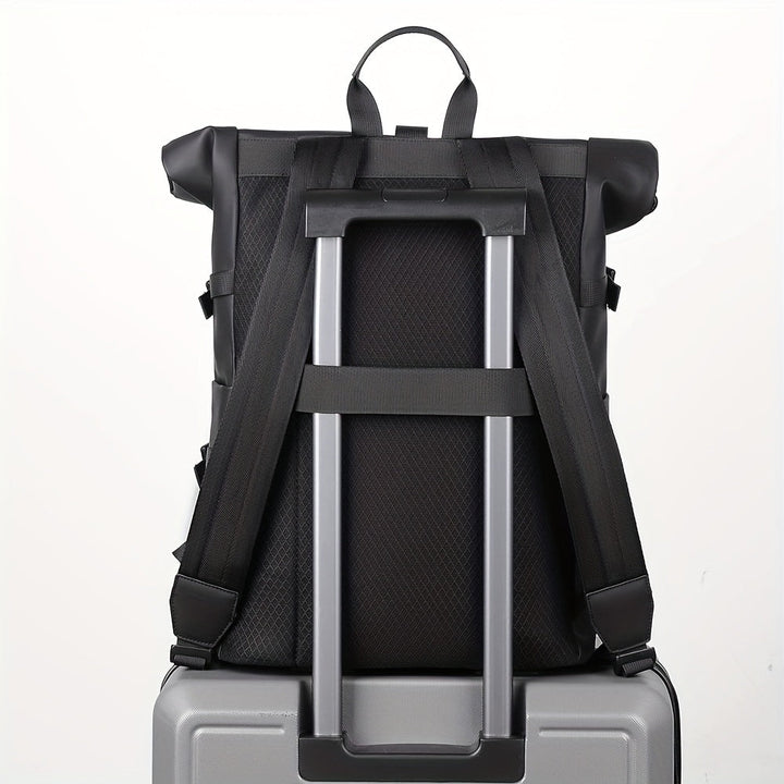 Men's Waterproof Backpack – Laptop Compartment and USB Connection 6