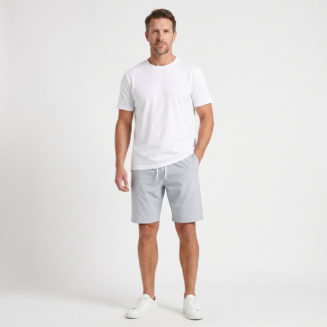 Modern Everyday Pull-On Shorts with Side Pockets for Men