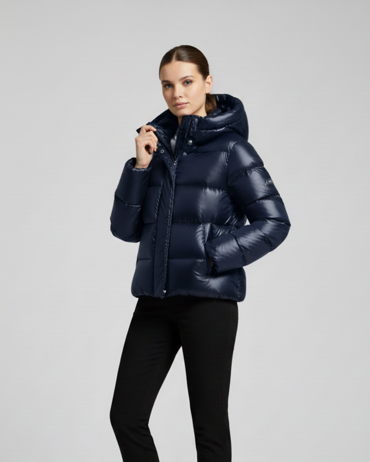 Cecole | Women’s Shiny Finish Hooded Puffer Jacket with Cropped Silhouette