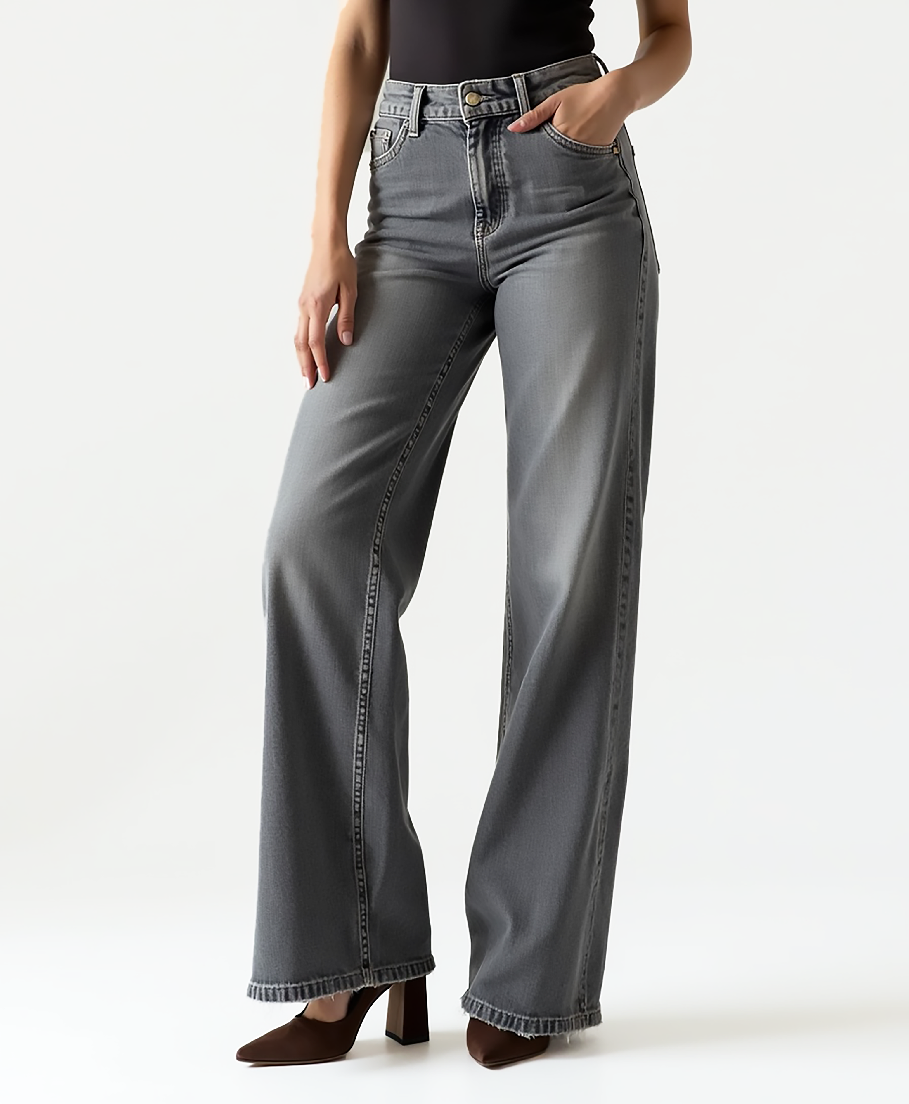 Cecole | Women’s Wide-Leg Denim Jeans with Relaxed Fit
