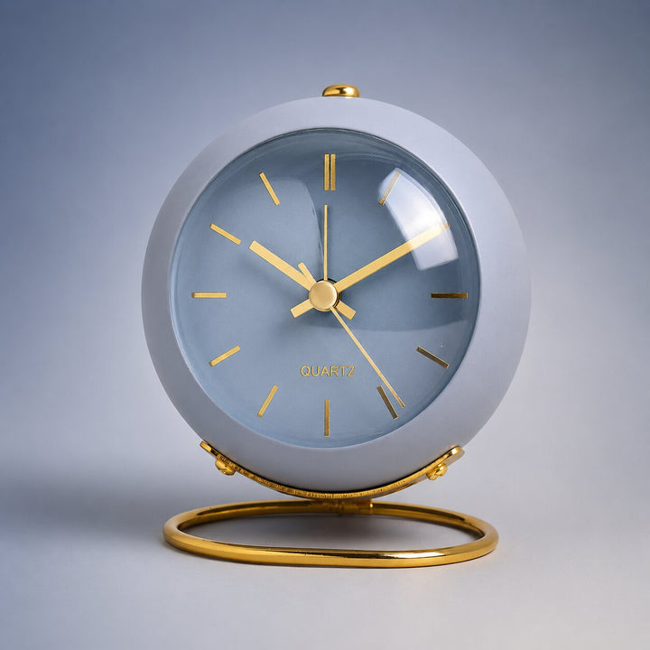 Quiet Analog Alarm Clock – Luminous Hands for Calm Bedroom Nights 4