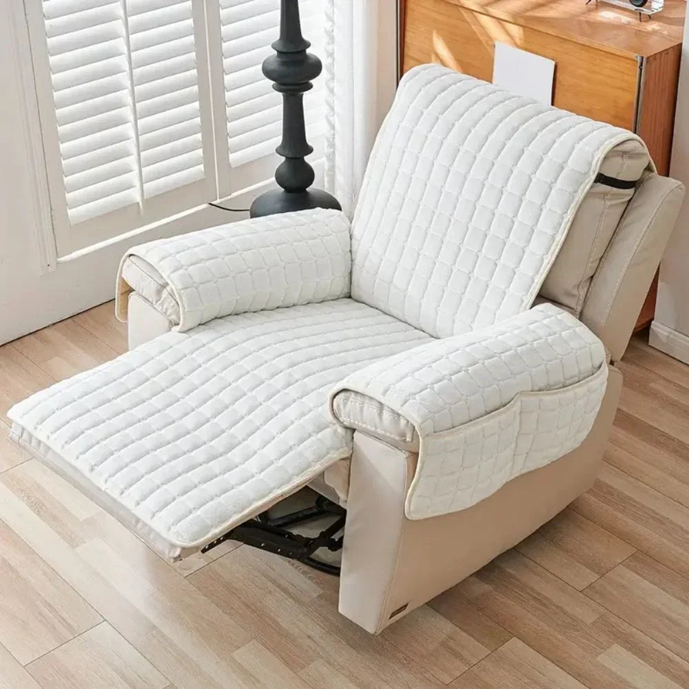 Quilted Armchair Cover – With Side Pocket for Remote Control 11