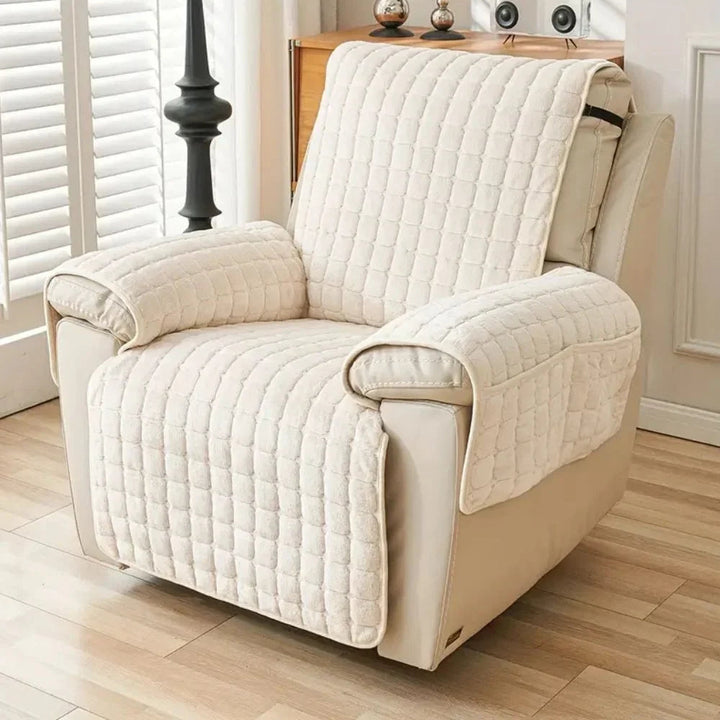 Quilted Armchair Cover – With Side Pocket for Remote Control 2