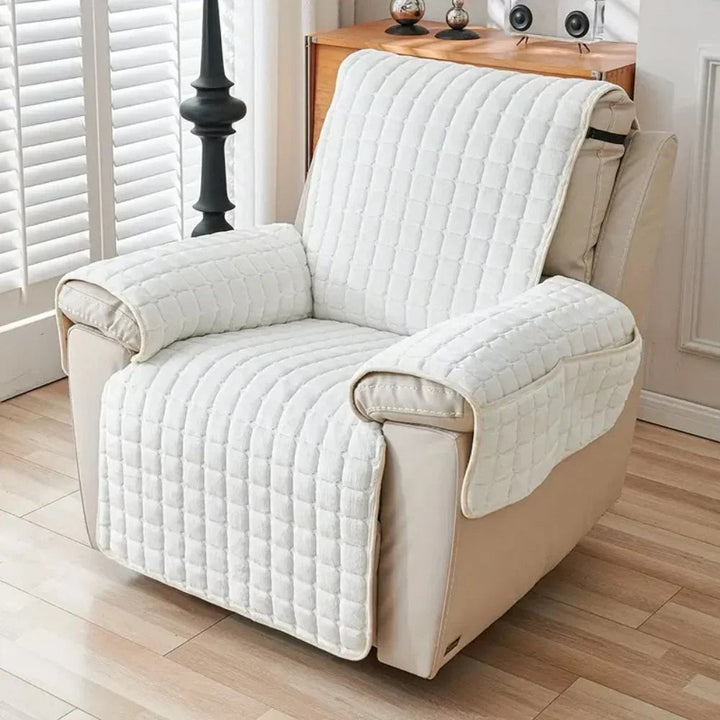 Quilted Armchair Cover – With Side Pocket for Remote Control 4