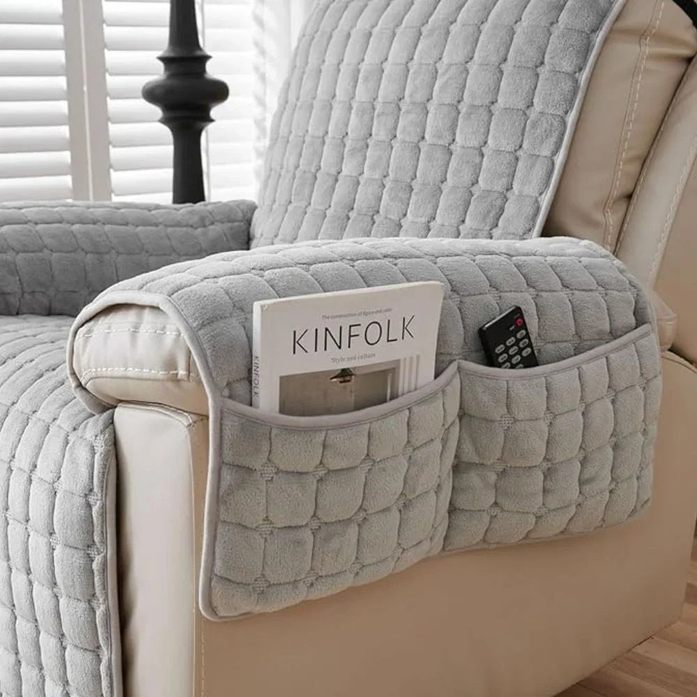 Quilted Armchair Cover – With Side Pocket for Remote Control 9