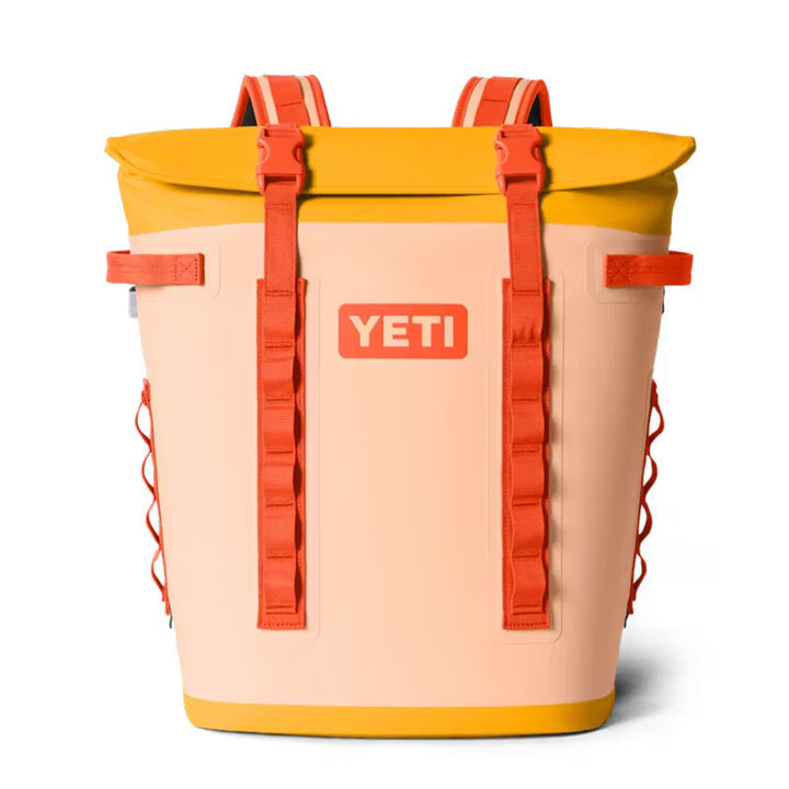 Robust Waterproof Cooler Backpack – With Roll Closure and Durable Outer Shell 9