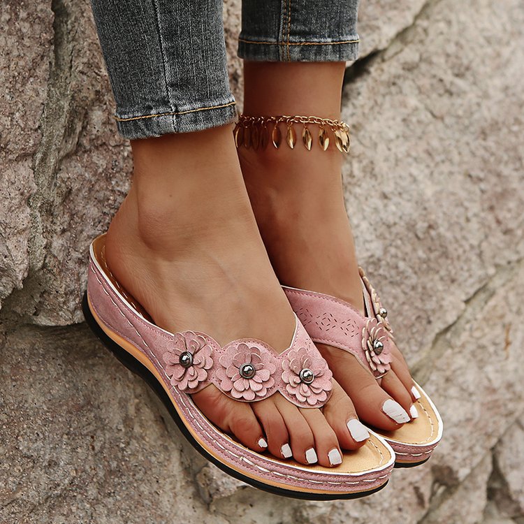 Suede_Wedge_Toe_Post_Sandals_with_Flower_Accents_for_Women_11