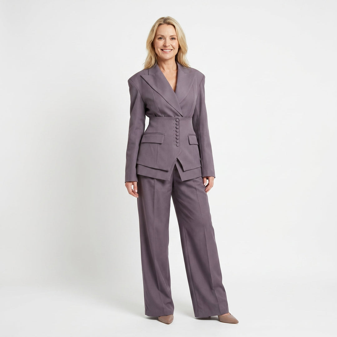 Tailored_Two_Piece_Suit_with_Wide_Leg_Trousers_for_Women_3.jpg