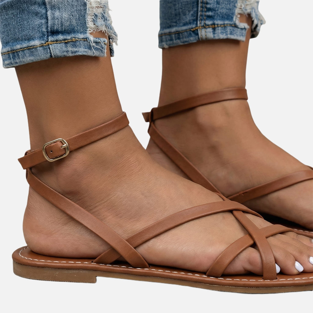 SHOE PROMPT - DETAIL IMAGE - SIDE VIEW (50% CLOSE-UP) - Screenshot 2026-03-12 014546.png
