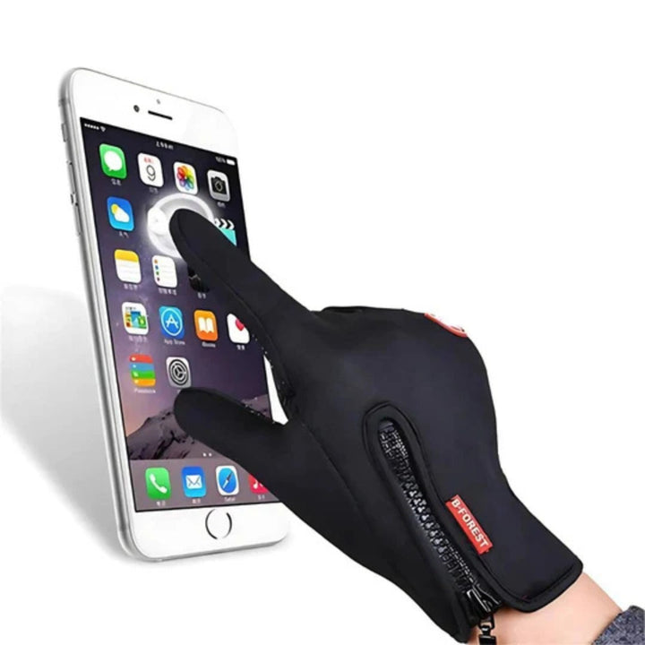 Waterproof Heated Gloves – With Touchscreen-Function and Enhanced Non-Slip Grip 3