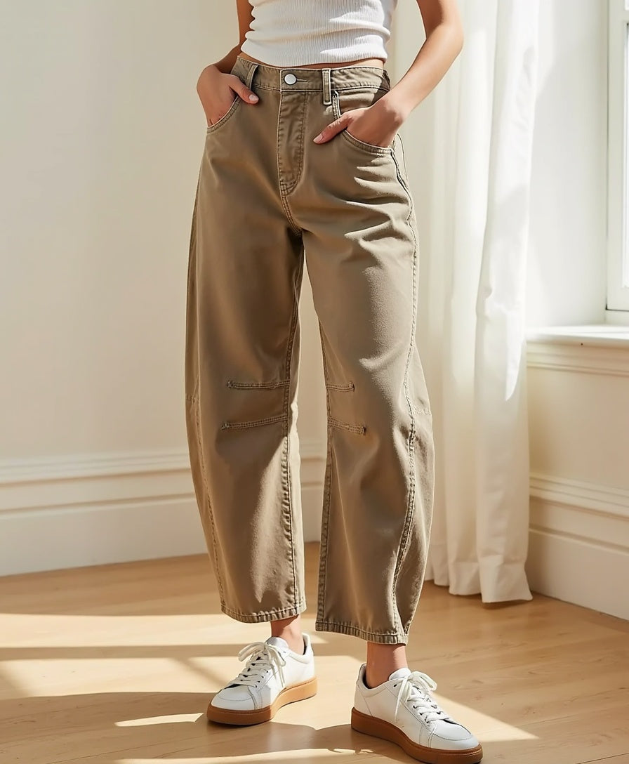 Women’s Wide-Leg Jeans with High Waist