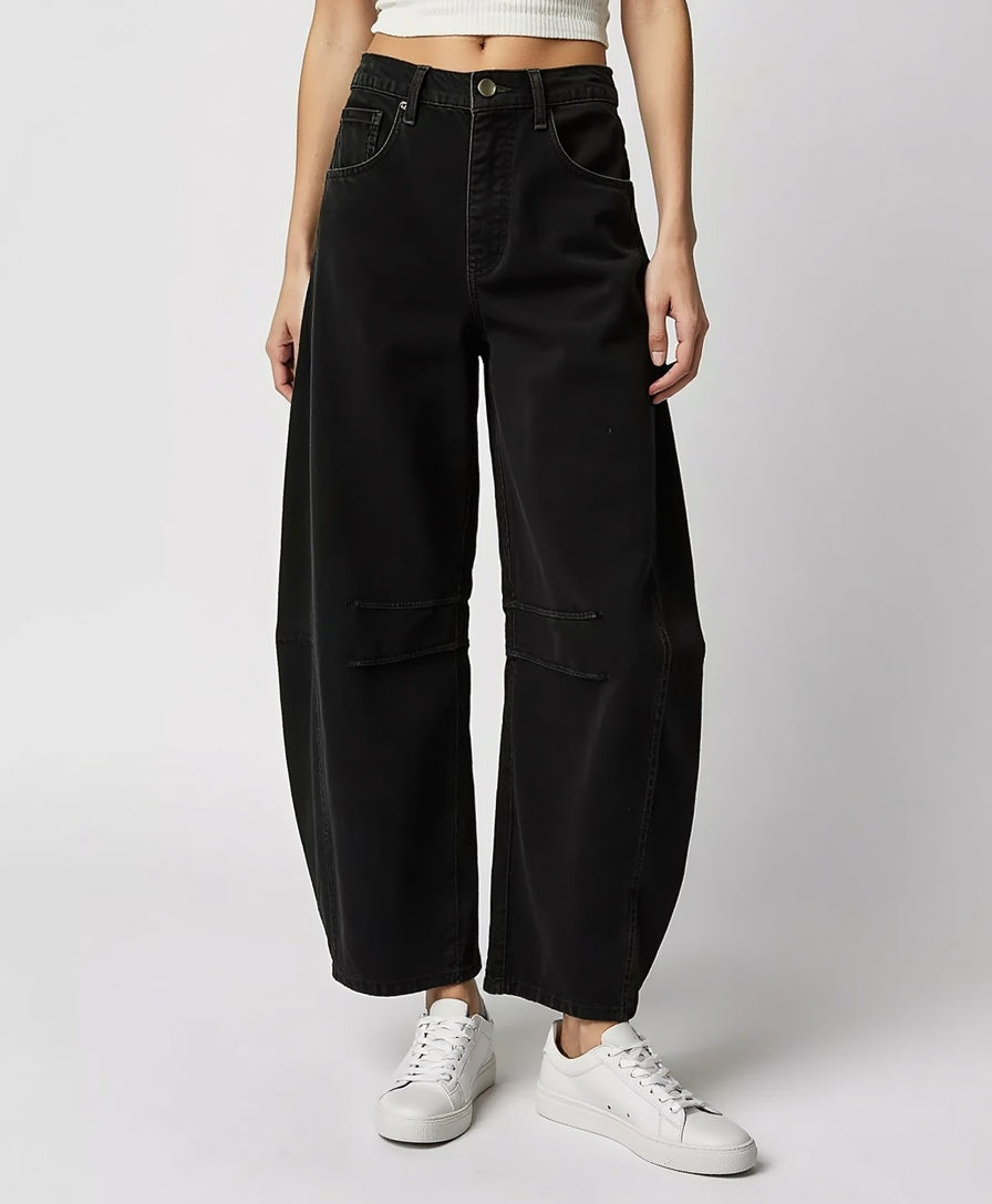 Women’s Wide-Leg Jeans with High Waist