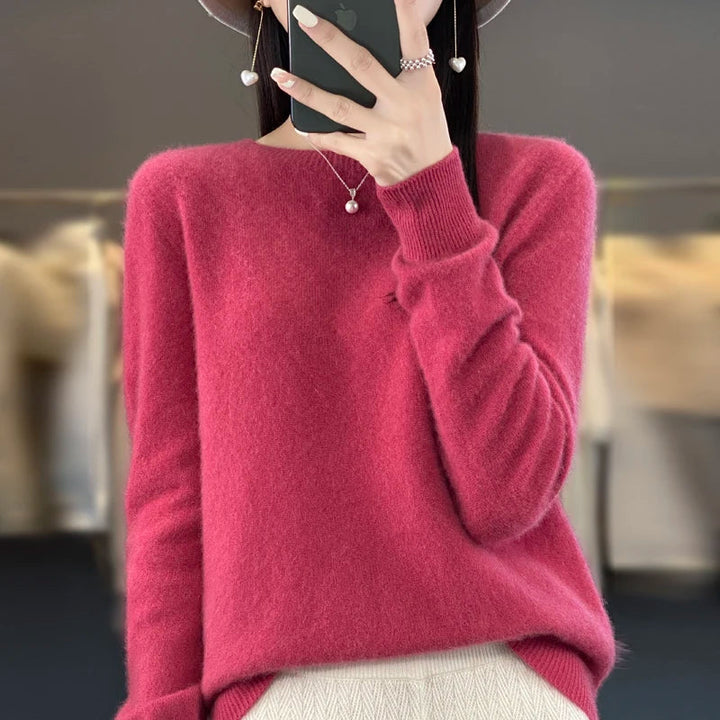 Women_s_Classic_Sweater_With_a_Comfortable_Fit_13