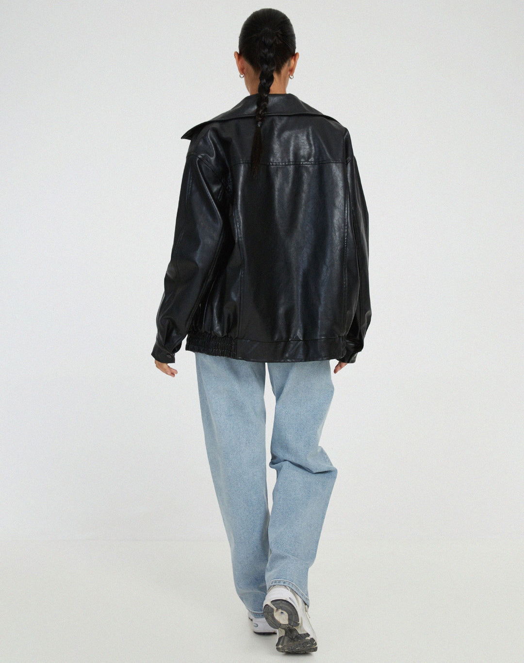 Women_s_Leather_Look_Jacket_Fashionable_look_with_quality_finish_6