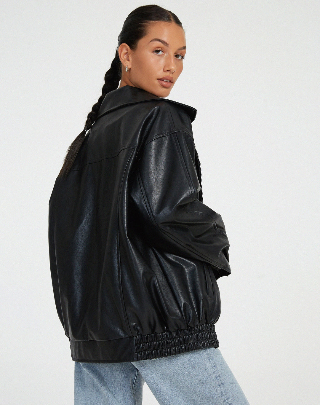 Women_s_Leather_Look_Jacket_Fashionable_look_with_quality_finish_8