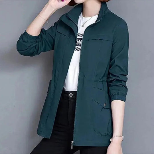 Women_s_Lightweight_Waterproof_Trench_Coat_Classic_Style_and_Belted_Waist_6