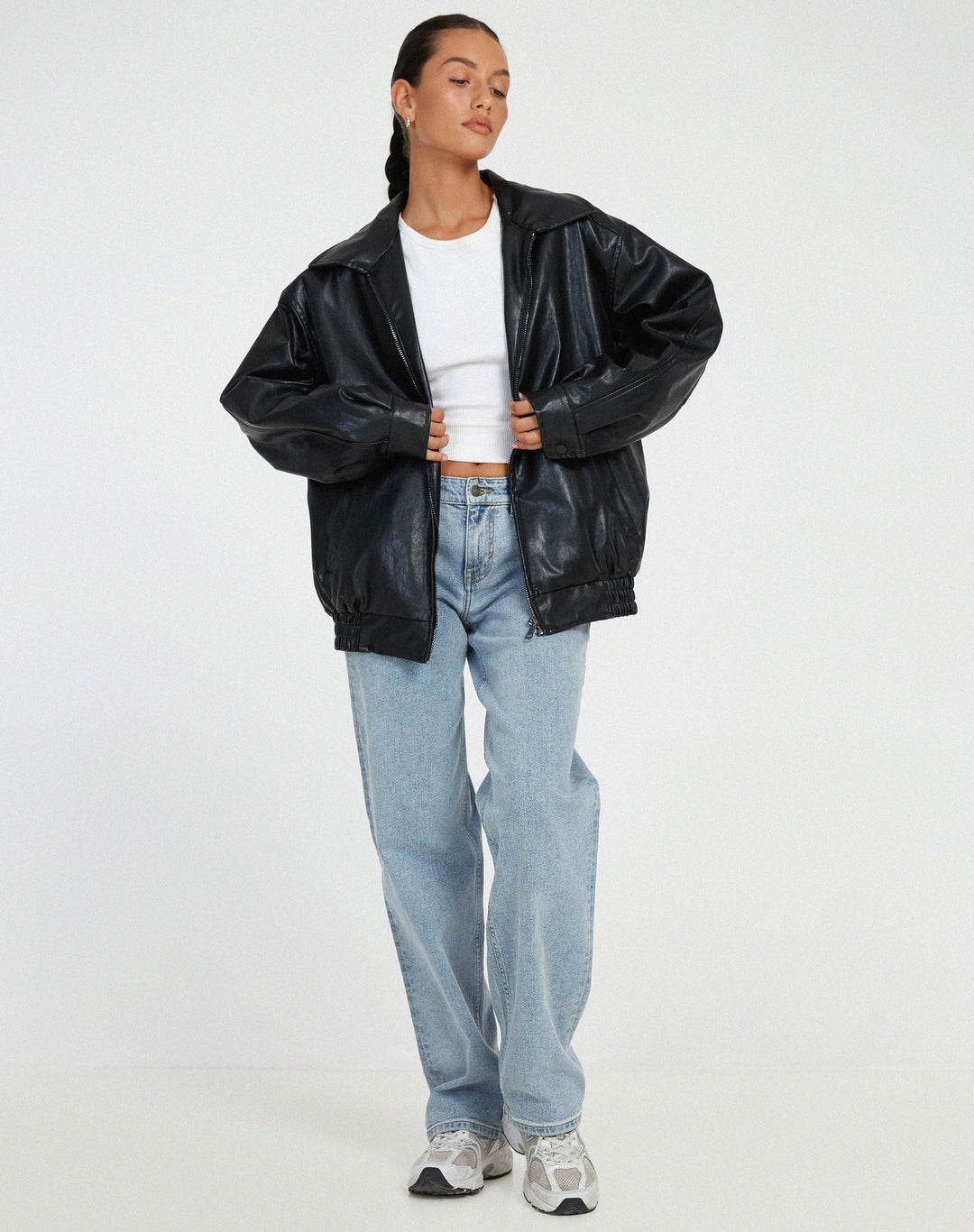 Women_s_Modern_Leather_Jacket_Relaxed_Fit_with_Lapel_Collar_6