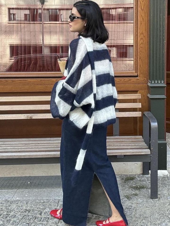 Women_s_Relaxed_Knit_Cardigan_Patterned_for_Daily_Wear_5