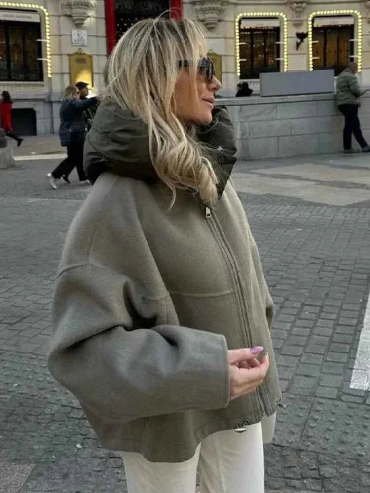 Women_s_Relaxed_Quilted_Jacket_Hooded_Comfort_1