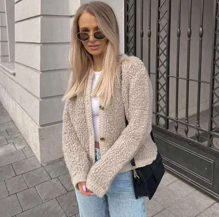 Women_s_Teddy_Soft_texture_and_warm_feel_2